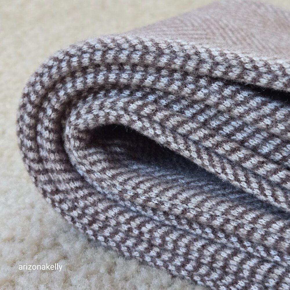 NWOT Tan Wool Herringbone Tailored/Structured Scarf Menswear Haberdashery - Picture 13 of 14